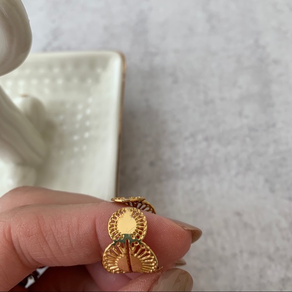 L’atlier Mahè Ring Gold w/ Green Stone Adjustable - Picture 5 of 6